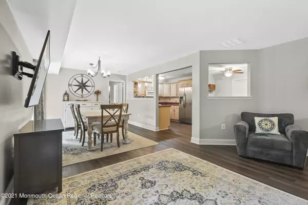 Toms River, NJ 08755,1114 Scarlet Oak Avenue