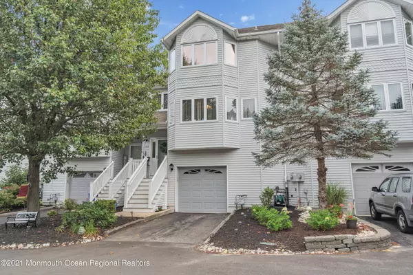 155 Impatiens Court, Toms River, NJ 08753