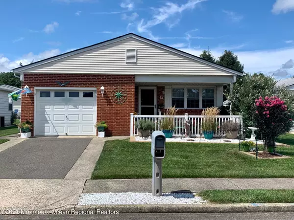 63 Virgin Islands Drive, Toms River, NJ 08757