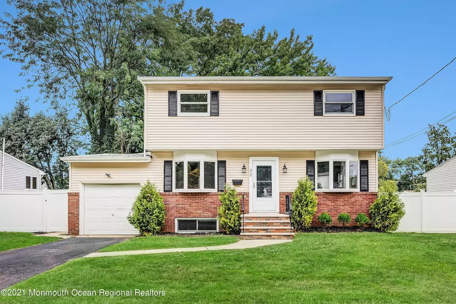 22 Stanford Drive, Hazlet, NJ 07730