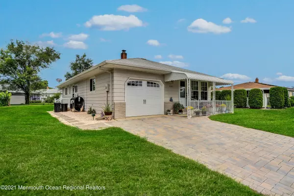 Toms River, NJ 08757,880 Jamaica Boulevard