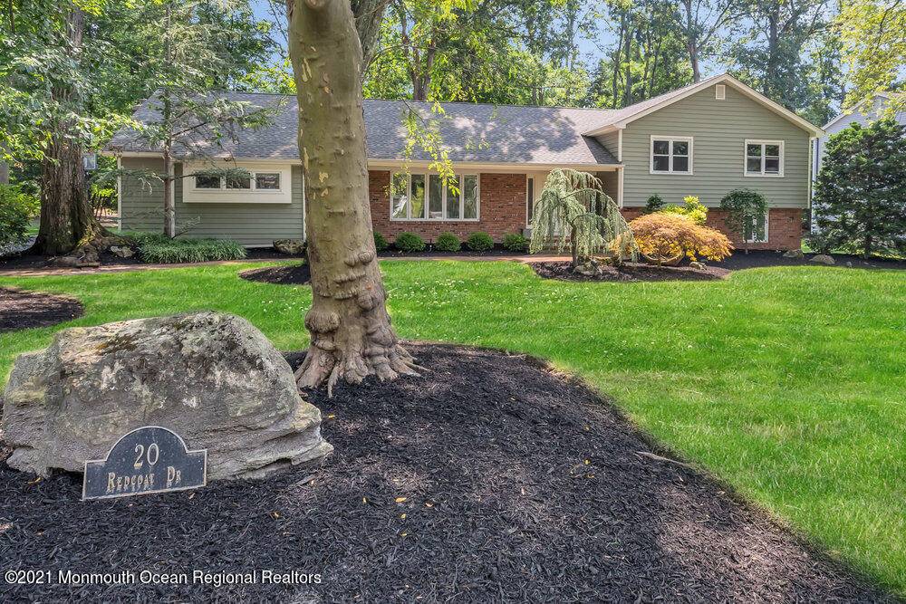 20 Redcoat Drive, East Brunswick, NJ 08816