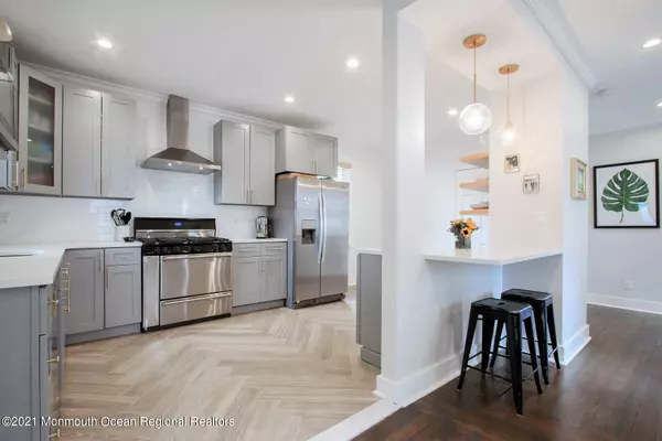 Rumson, NJ 07760,94 Bingham Avenue