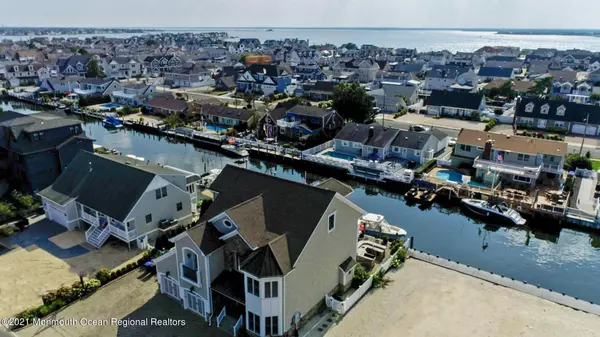Mantoloking, NJ 08738,203 Ketch Road