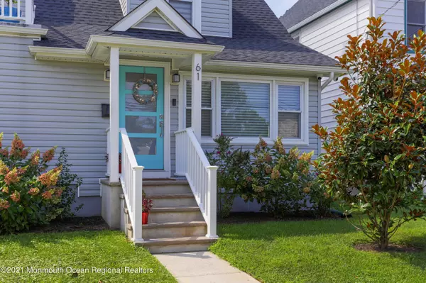 Atlantic Highlands, NJ 07716,61 W Highland Avenue