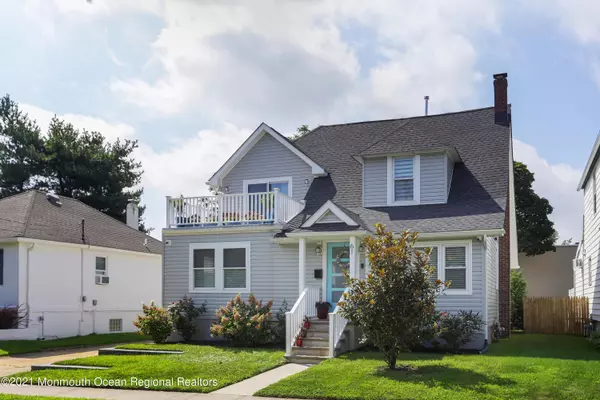 Atlantic Highlands, NJ 07716,61 W Highland Avenue