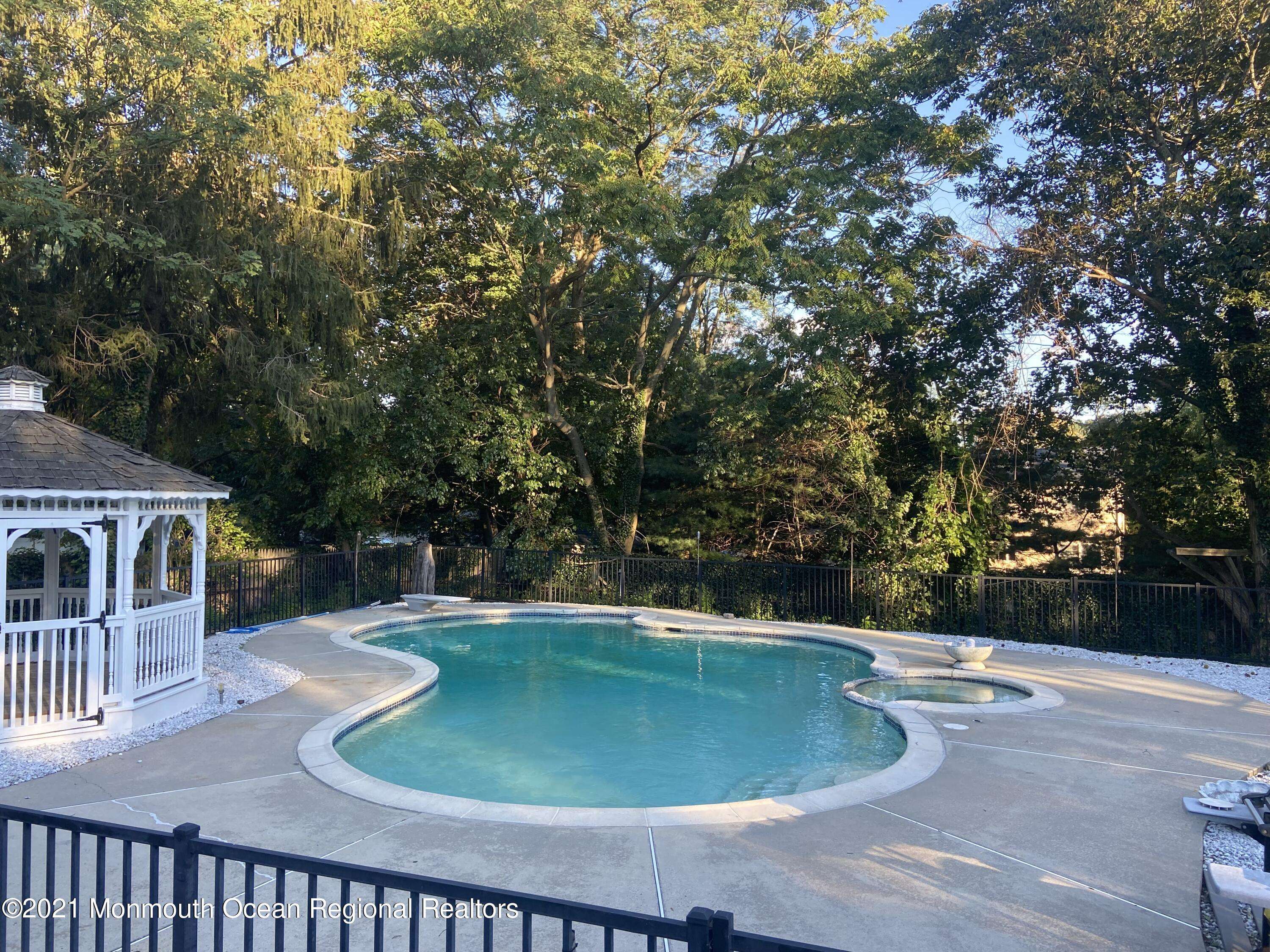 Middletown, NJ 07748,165 New Monmouth Road