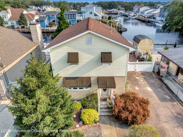 19 Sand Bar Drive, Bayville, NJ 08721