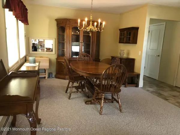 Toms River, NJ 08757,25 Templeton Street