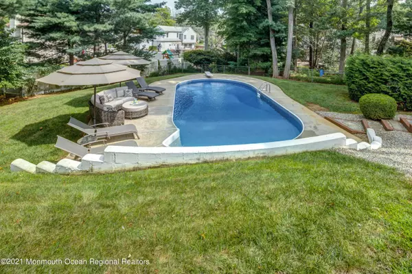 Marlboro, NJ 07746,75 Steeplechase Drive