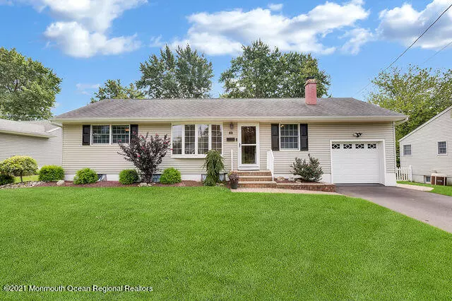 Hazlet, NJ 07730,38 Coral Drive