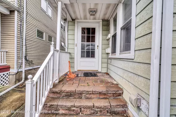 Bound Brook, NJ 08805,327 Vosseller Avenue