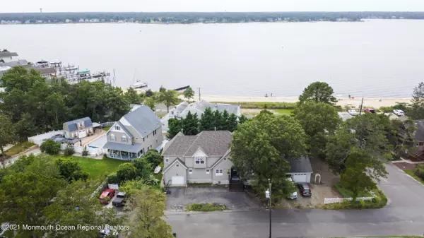 1307 Holmes Avenue, Toms River, NJ 08753
