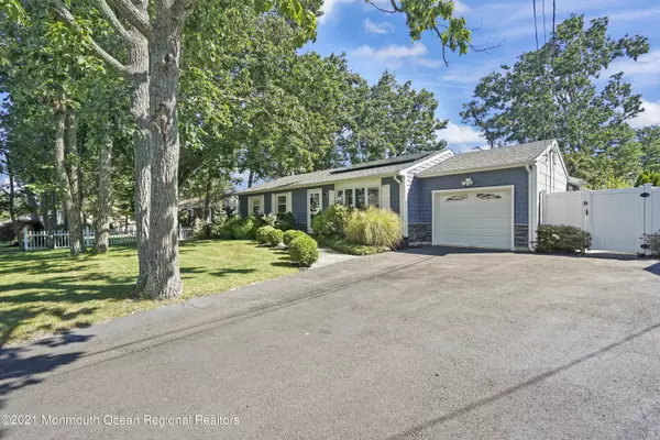 Brick, NJ 08723,351 Wisteria Drive