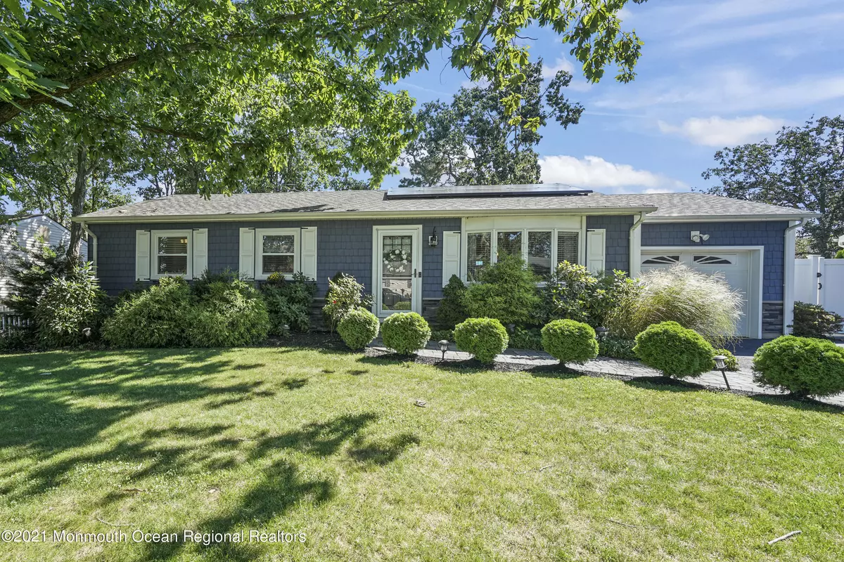 Brick, NJ 08723,351 Wisteria Drive