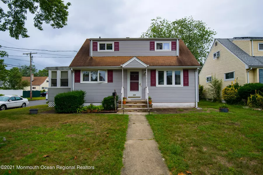 305 Sunset Avenue, Old Bridge, NJ 08857