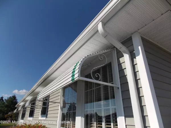 Toms River, NJ 08757,14 Saint David Drive