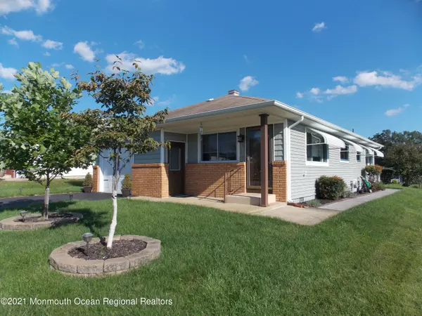 Toms River, NJ 08757,14 Saint David Drive