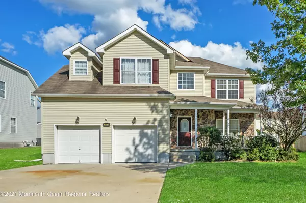 458 Ebony Tree Avenue, Galloway, NJ 08205