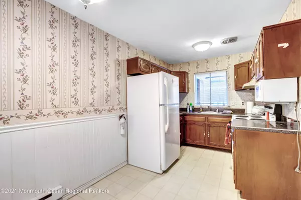 Whiting, NJ 08759,768 Hudson Parkway #A