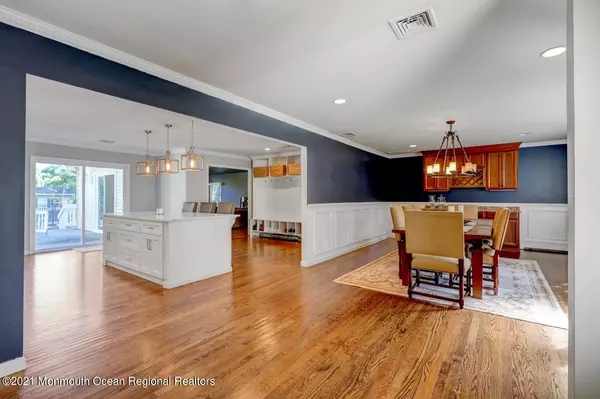 Colts Neck, NJ 07722,8 Colonial Terrace