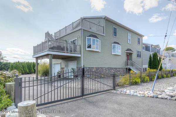 7 Queen Ann Road, Brick, NJ 08723