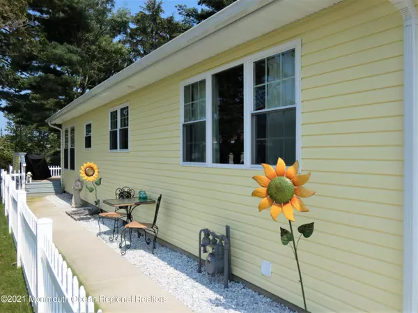 Toms River, NJ 08757,10 Basseterri Street