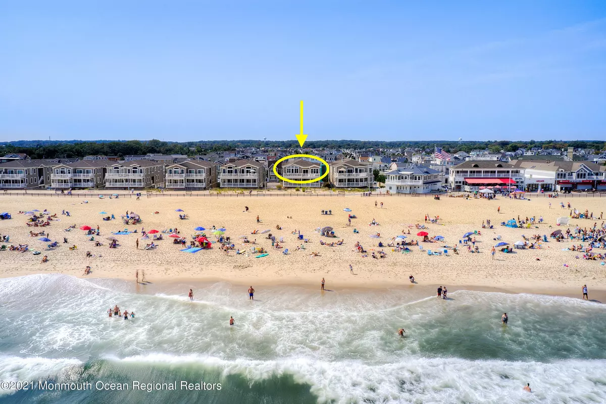 Manasquan, NJ 08736,215 Beachfront #3