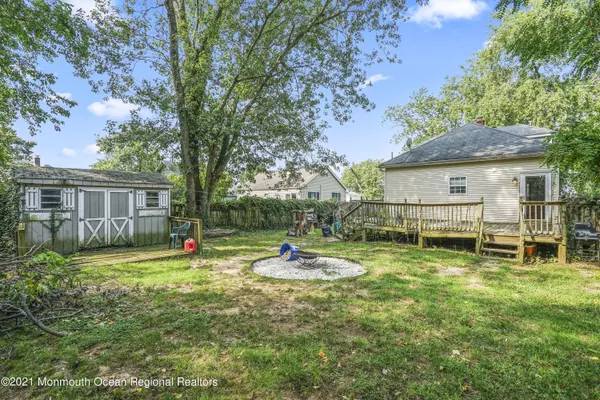 Belford, NJ 07718,153 Ridge Avenue