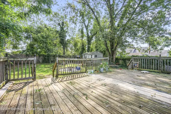 Belford, NJ 07718,153 Ridge Avenue