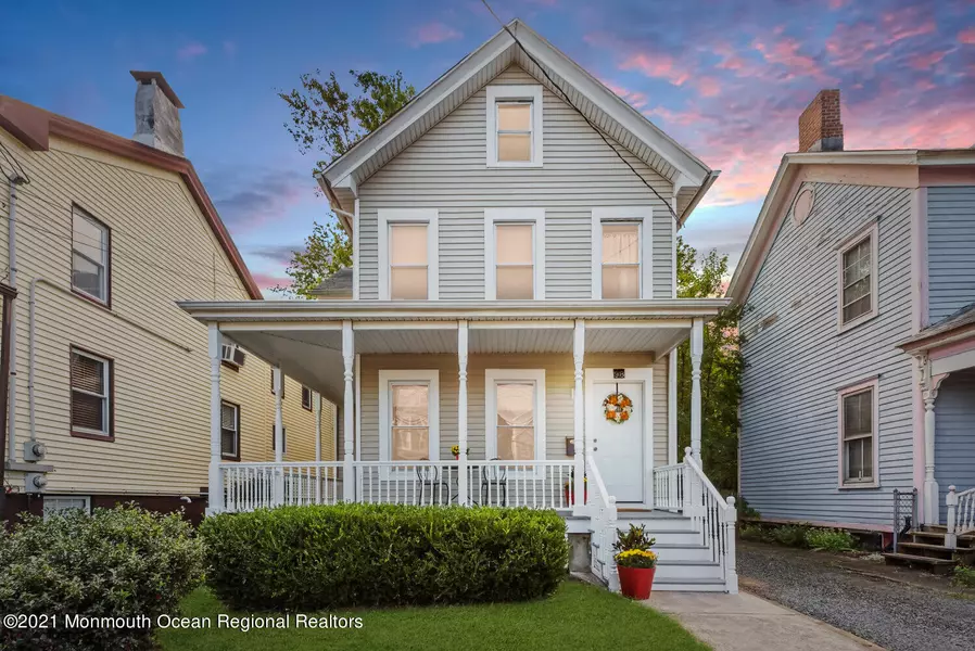 98 2nd Street, Keyport, NJ 07735