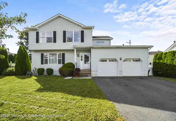 59 Deborah Lane, Howell, NJ 07731