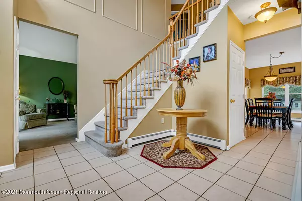 Toms River, NJ 08753,735 S Mehar Court