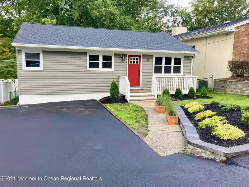 139 Lions Head Drive E, Wayne, NJ 07470