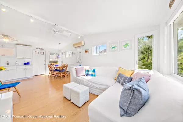 Long Beach Twp, NJ 08008,3 W Louisiana Avenue