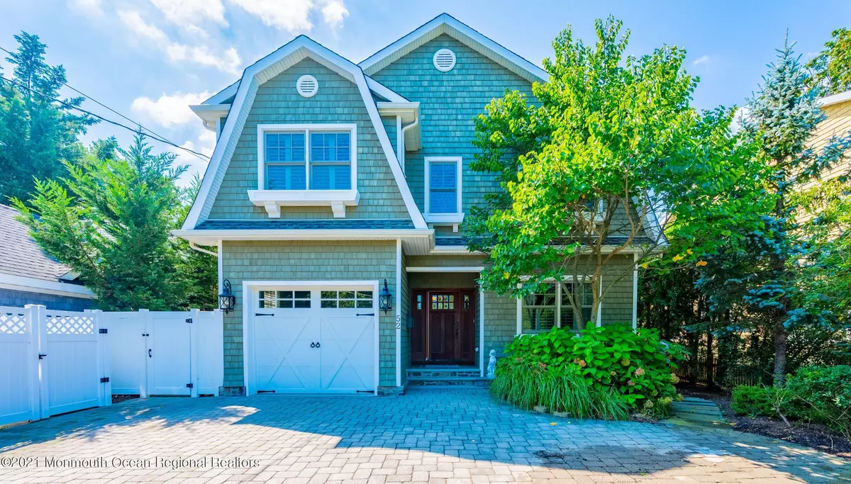 Rumson, NJ 07760,52 Bingham Avenue