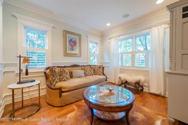 Rumson, NJ 07760,52 Bingham Avenue