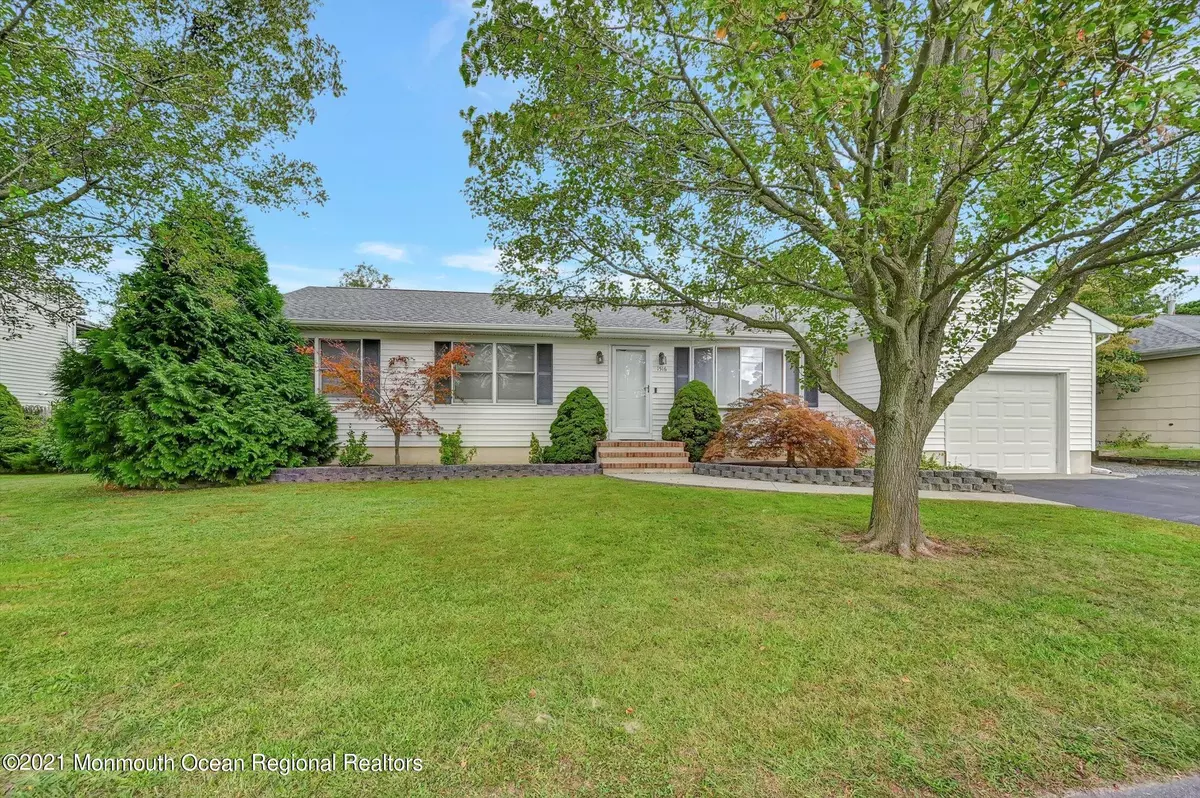 Beachwood, NJ 08722,1516 Longboat Avenue