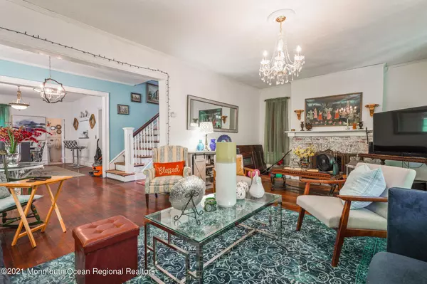 Trenton, NJ 08618,25 Atterbury Avenue