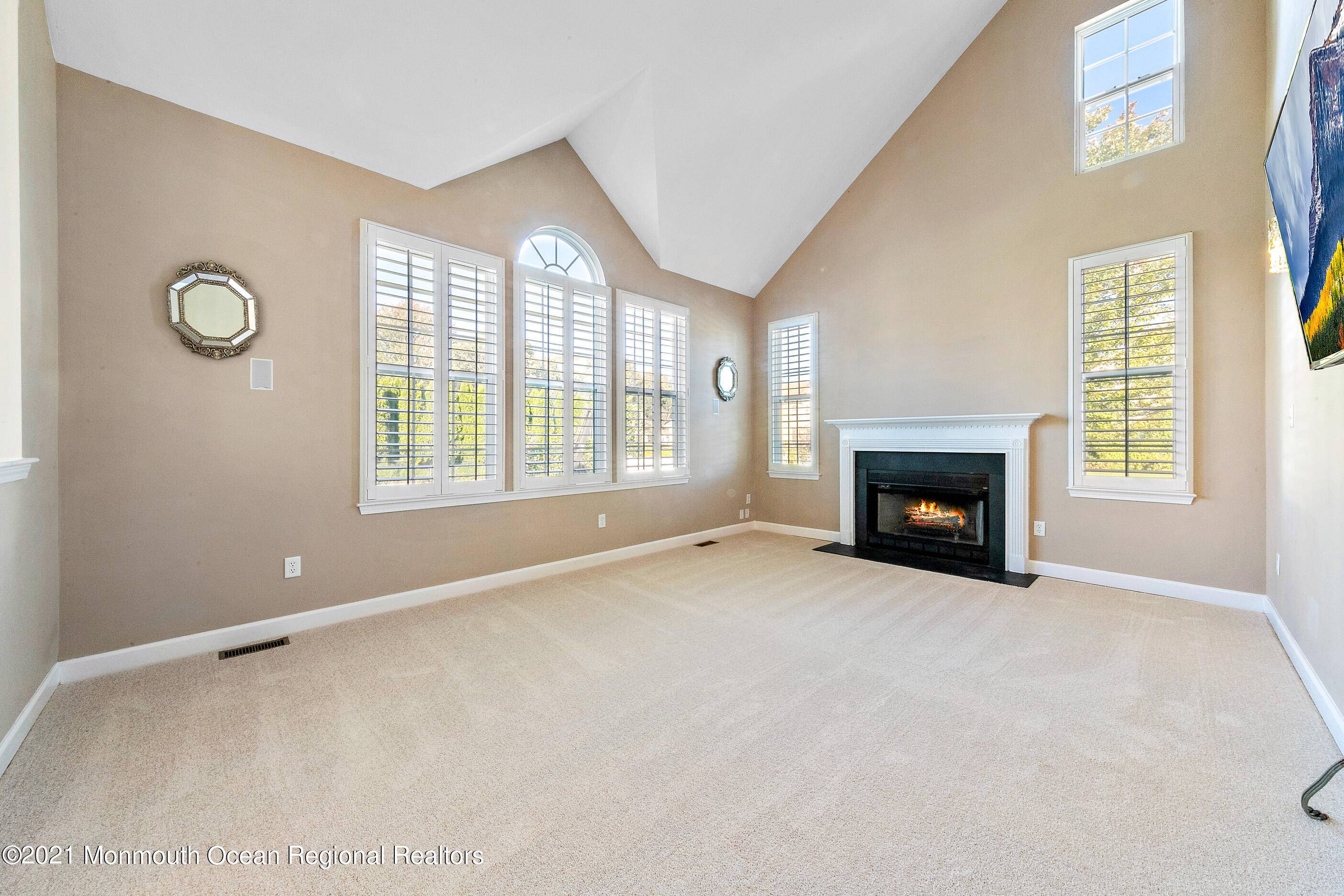Bayville, NJ 08721,87 Hannah Place