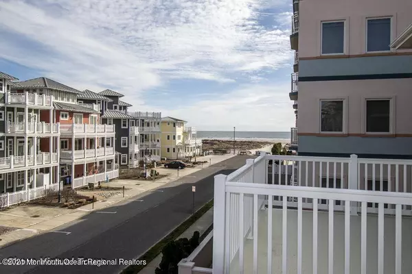 Wildwood Crest, NJ 08260,442 E Nashville Avenue #442