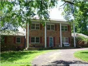 19 Pine Hill Road, Millstone, NJ 08535