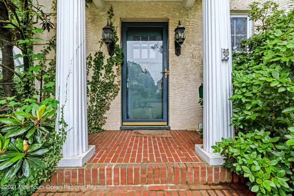 Little Silver, NJ 07739,119 Pinckney Road