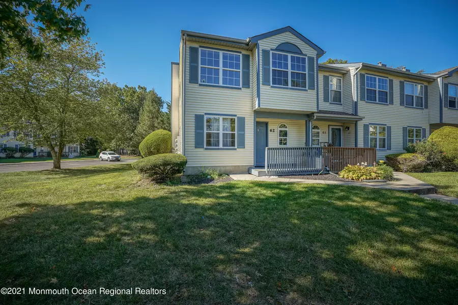 62 Pintail Terrace, Bayville, NJ 08721