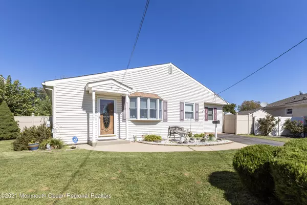 3 E Jack Street, Hazlet, NJ 07730