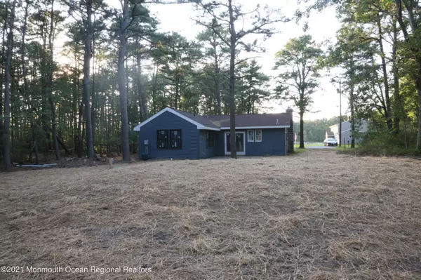 Chatsworth, NJ 08019,6 Laurel Lane