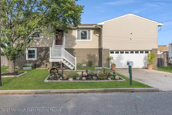 639 Ellicott Avenue, Toms River, NJ 08753