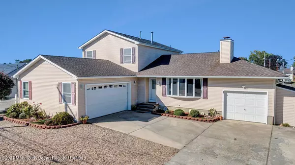 Lanoka Harbor, NJ 08734,834 Bowsprit Point