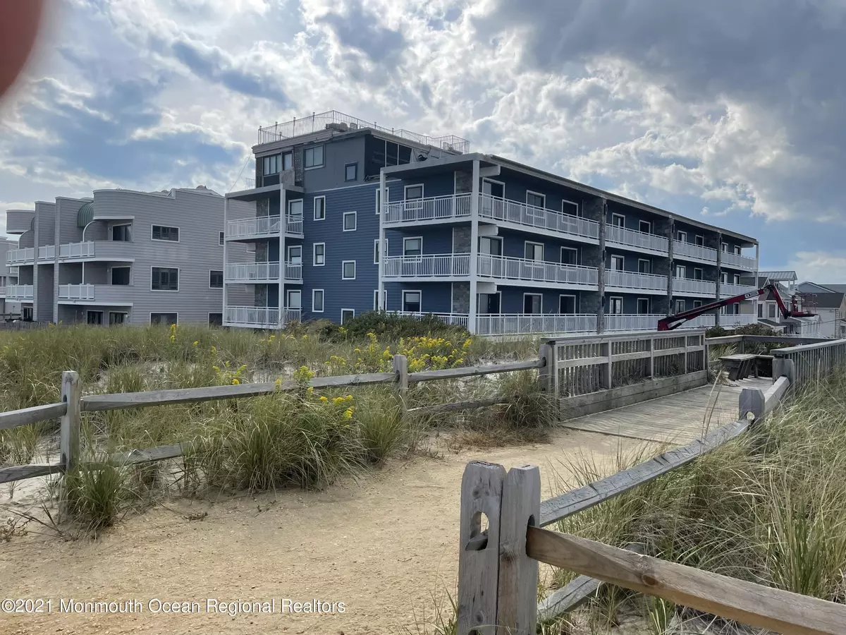 South Seaside Park, NJ 08752,1 21st Avenue #4D