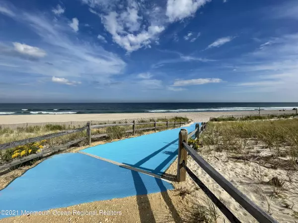 South Seaside Park, NJ 08752,1 21st Avenue #4D